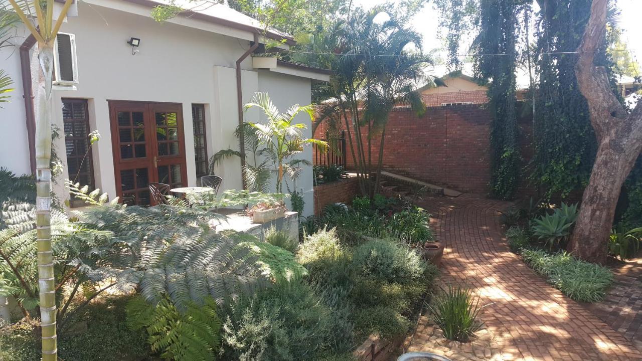 93 On Celliers Guesthouse Louis Trichardt Exterior foto